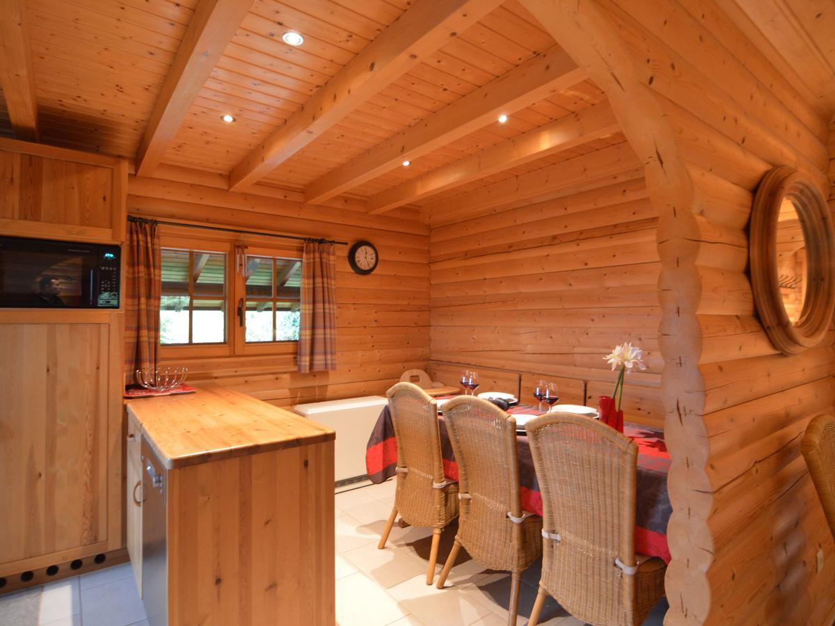 Charming Chalet With Private Garden In Stavelot Hockai Eksteriør bilde